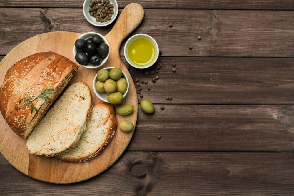 Der Öl-Showdown: Olivenöl vs. Kokos, Avocado und Butter
